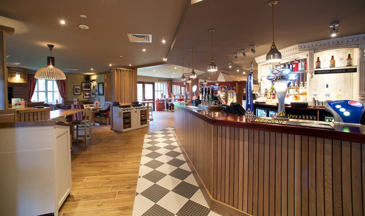 Chain Runner, Livingston By Marston'S Inns Exteriér fotografie